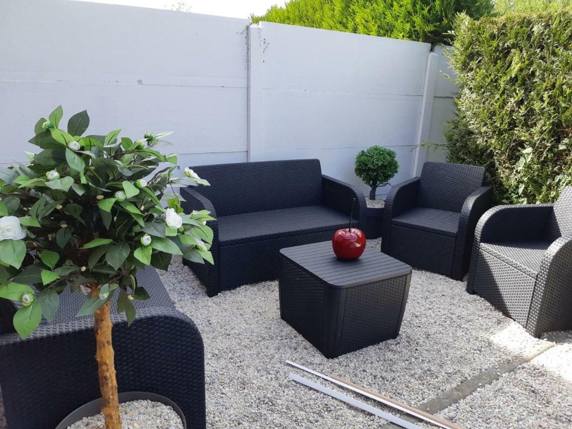 Cosy Maison 3 Chambres Honfleur Jardin, Parking Prive Et Jacuzzi ภายนอก รูปภาพ